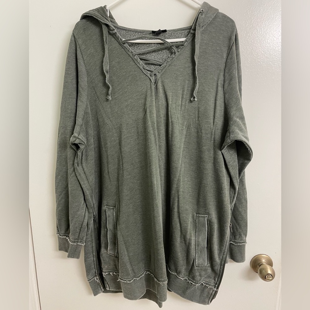 Torrid Fleece Burnout Lace-Up Side Tunic Hoodie size 2